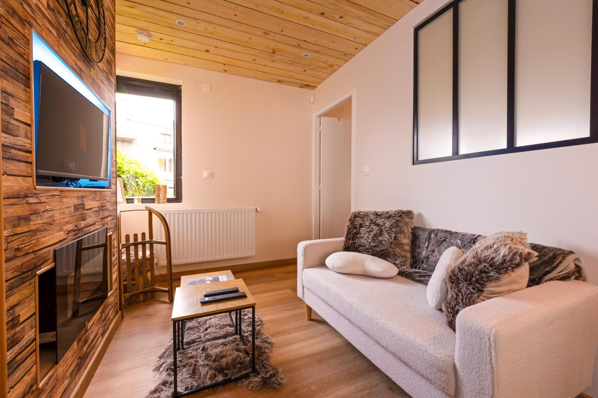 Suite Chalet K - Hyper Centre- Gare Saint-Chamond Exteriér fotografie